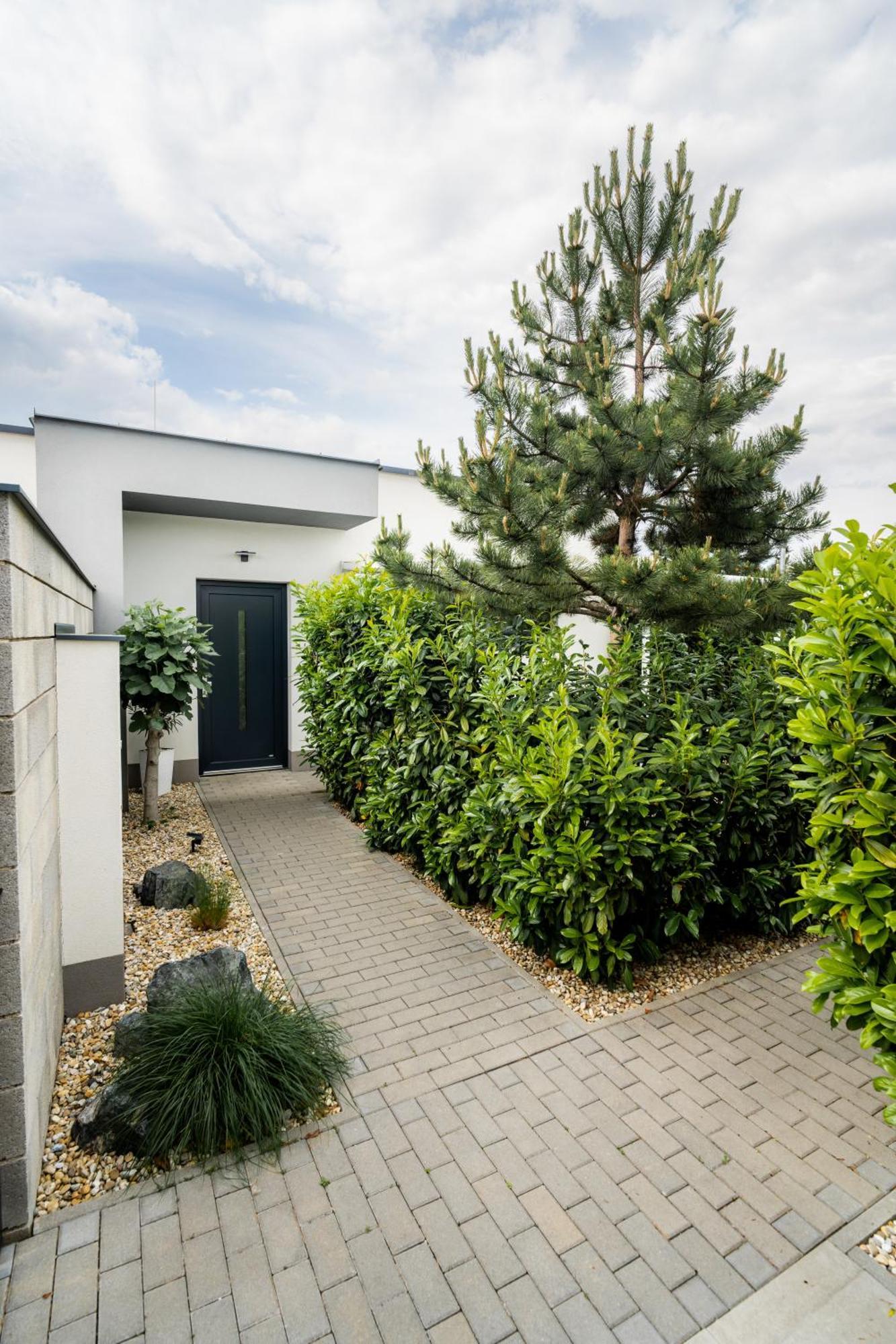 Apartmany Ladná Exterior foto